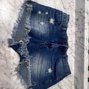 Jean Shorts. Frayed Hem. Size Large.